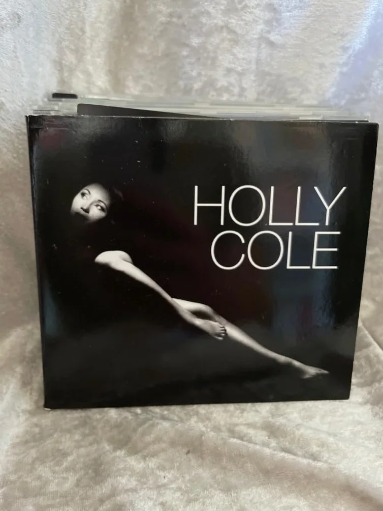Holly Cole